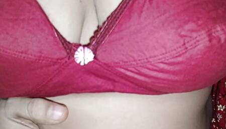 Desi girl's big milk dripping