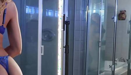 Sexy Blonde Kimora Quin Rides Hard Dick After Photoshoot