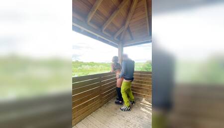 Quick Blowjob on a Tree House