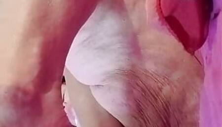 She Cant Figure Out Her Sexmachine but She Still Cum Inbetween