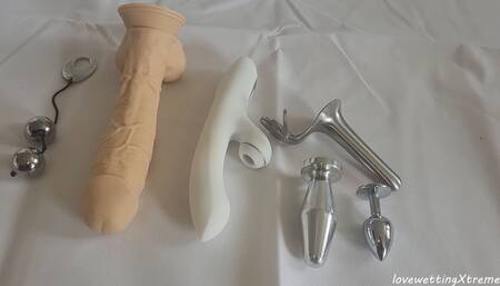 A little bit anal play... what fits in my ass... try some toys...
