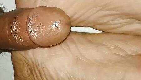 Cock in leg clamps squirting on clothes