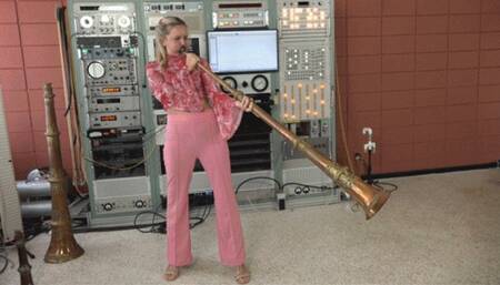 MJ Tries Out the Tibetan Horns (MP4 - 1080p)