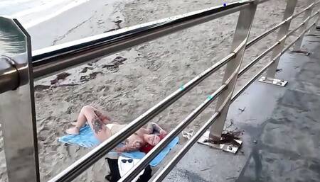 Picked up on the Beach! Hot Holiday Fuck with a Big Load!