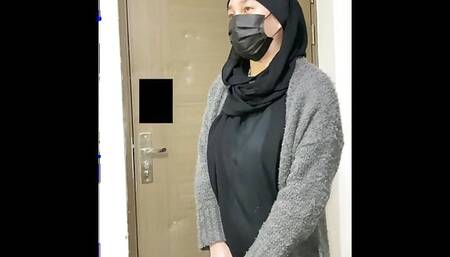 Hot MILF Nurse Looking for Sperm Donor Got Cum in Her Asshole