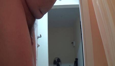 I train my legs, my ass, cock and balls are shaking