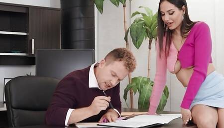 BRAZZERS - Smoking Hot Babe Desiree Dulce Takes A Ride On Her Stepbrother Van Wylde's Hard Cock