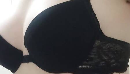 I want someone to rub their cock on my tits + piss