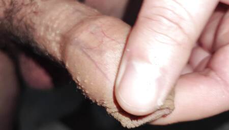 How delicious I masturbate at home alone