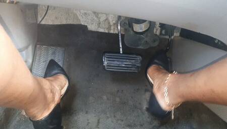 Pedal Queen Violently STOMPING and FLOORING In Pumps