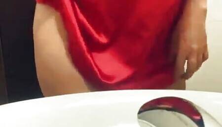 Exclusive, the Scandal of the Owner of Mona Farouk, Who Is a Bitch Blown up, and Wearing a Red Lewd Nightgown.