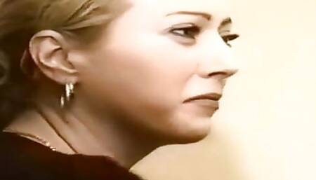 Kelly and Jane discover the game