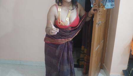 hot sexy Indian dancing on indian song choli ke piche kya hai chunri ke piche