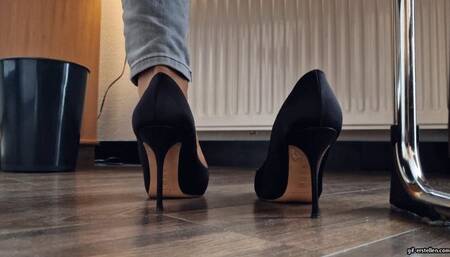 my dirty nylon feet after a long day at work HD wmv 1920x1080