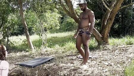 I COULDN'T RESIST SEEING A WANKER GETTING ONE FOR ME SO I CALLED HIM TO CLOSE AND FUCK HIM IN HIS HAIR AND THE NAUGHTY