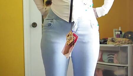 Aurora Willows Bikini and Jeans Try on Gift From a Fan