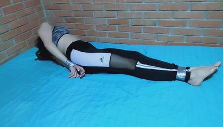 mich is tied with duct tape without escape