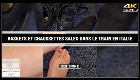 Baskets et chaussettes sales dans le train en Italie 4K