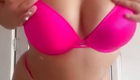 Naughty Body Oiled and Playing with My Wett Pussy