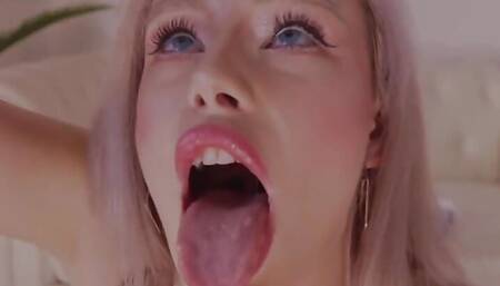 Goddess Anna Invites Her Friends to Have Fun in Front of Her Cuckold Slave