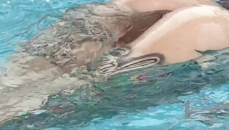 An afternoon by the pool and lots of sex at the best hotel in the city