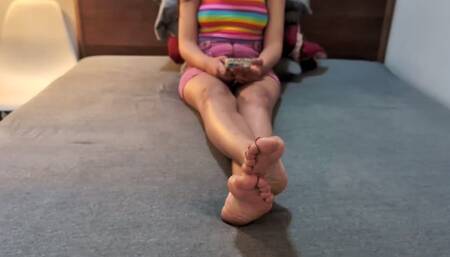 SOFT SOLES | BORED ON THE BED | Kumiko