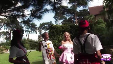 Three Daring Women Want to Suck Some Big Cocks in the Great Outdoors