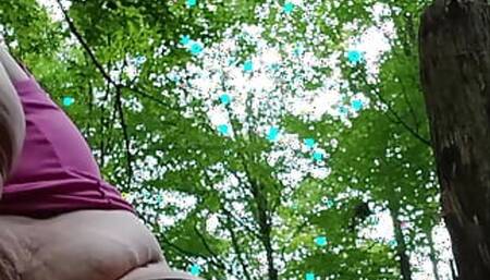 Pussy Rivers a Flowing Pissing Shes a Showing Treesome Ho We Go