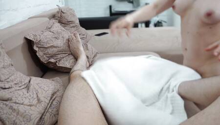 She Pay for Rent with a Blowjob