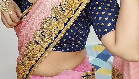 Komal called her husband to pin and secretly came #NAME? brother-in-law and grabbed the waist