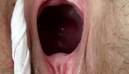 My stepsister surprises me by masturbating and helps me with some good sittings