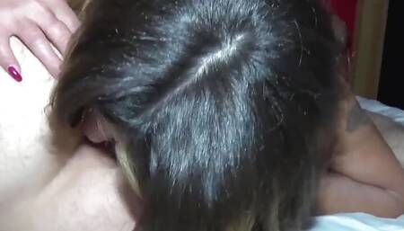 Two BBW MILF stepsisters in double penetration amateur orgy