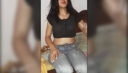 I Like to Suck This Slut