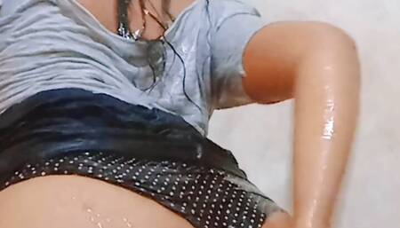 Srilankan sexy wife hot video.asian hot girl  srilanka.hotell room video.sex in room.indor sex.hot and sexy wife video