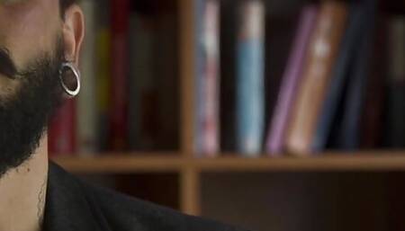 Hot tattooed teen gets spitroasted in threesome