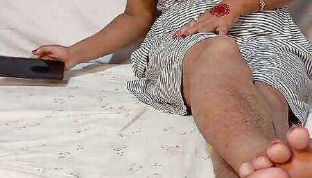 Hot Bangladeshi wife has sex with son-in-law's friend.part -1