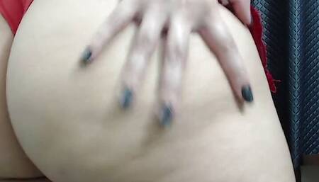 Girl teasing you with her butt - Ticket show