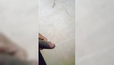 Indian Guy Caught in Camera Bathroom Mastrubation Cumshot Nigcock
