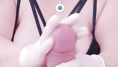 I Do a Handjob with Surgery Gloves to My Neighbor