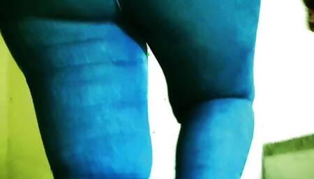 Lil Midget Stop by to Get Her Throatpie for Dessert