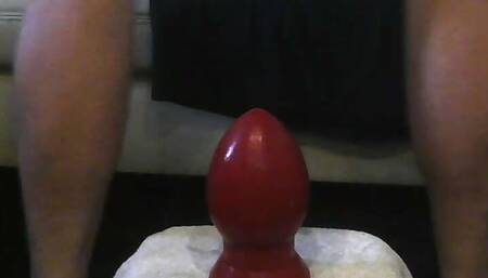 Huge Buttplug 10.5 cm diameter full in ass