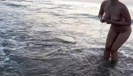 Naked Masturbation on the Sea!