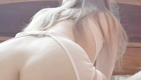 Girlfriend with big ass is always ready for sex