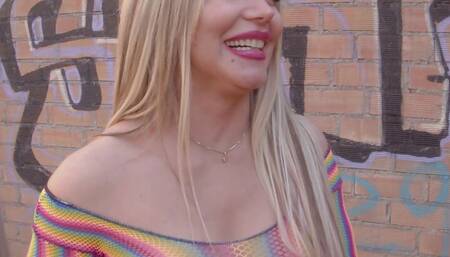 Difficult Day to Catch, but a Beautiful Blonde Carla Boom Appeared