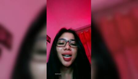 Boyfriend Asks for Rations on Big Tits Girl