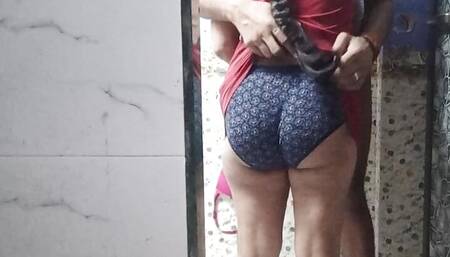 Indian Wife's Extra material affair with her boyfriend. Wife With Her Ex When Husband is Not Available.