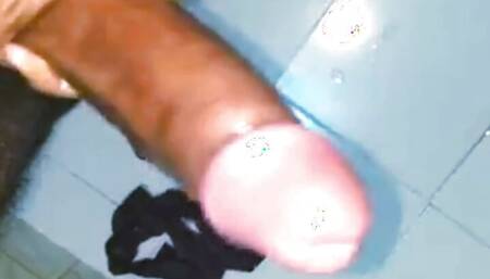 Big cock desi my masti on batroom