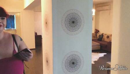 Desperate Real Estate Agent