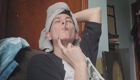 MissUnderToes relaxing after my shower