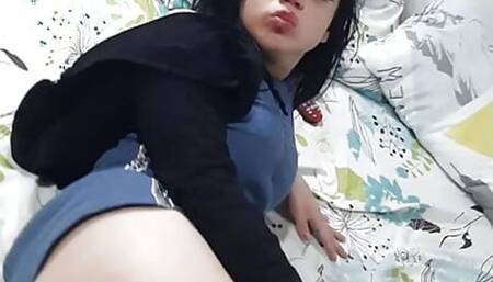 I DON'T WANT KISSES I JUST WANT TO FUCK WITH MY STEPCOUSIN